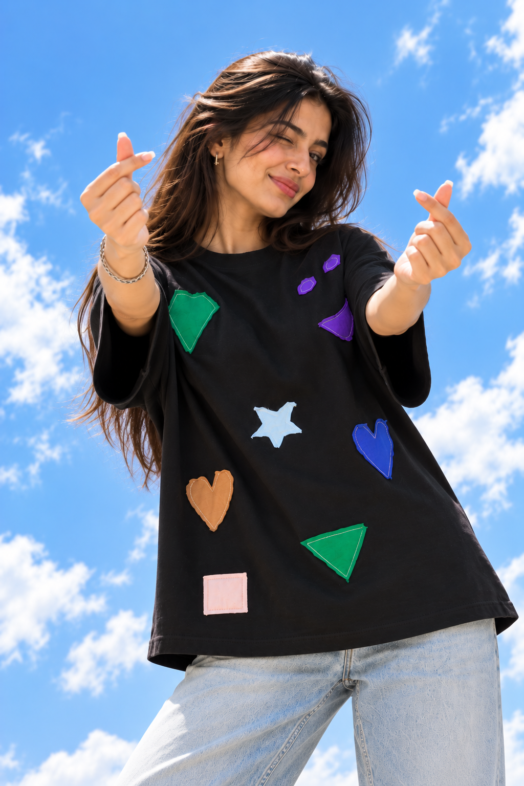 PATCHED UP OVERSIZED TEE ⭐